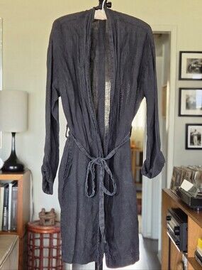 MATTEO Los Angeles Washed Black Linen Robe